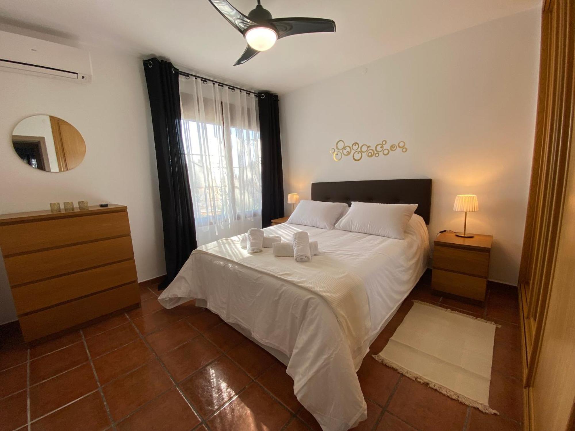M&H Torremolinos Apartment Ngoại thất bức ảnh